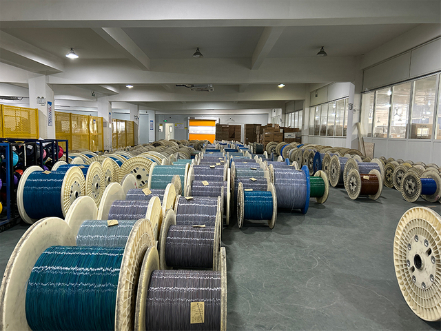 Fiber-Optic-Bundle-Tube-(2)